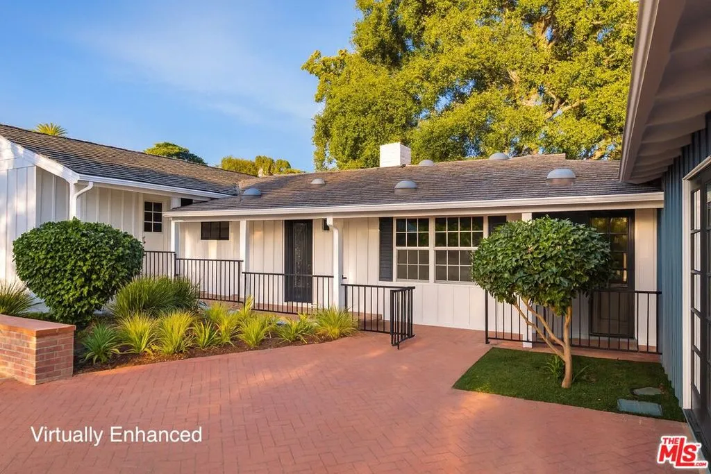 Santa Barbara, California 93110, United States, 5 Bedrooms Bedrooms, ,6 BathroomsBathrooms,Residential,Active,210267