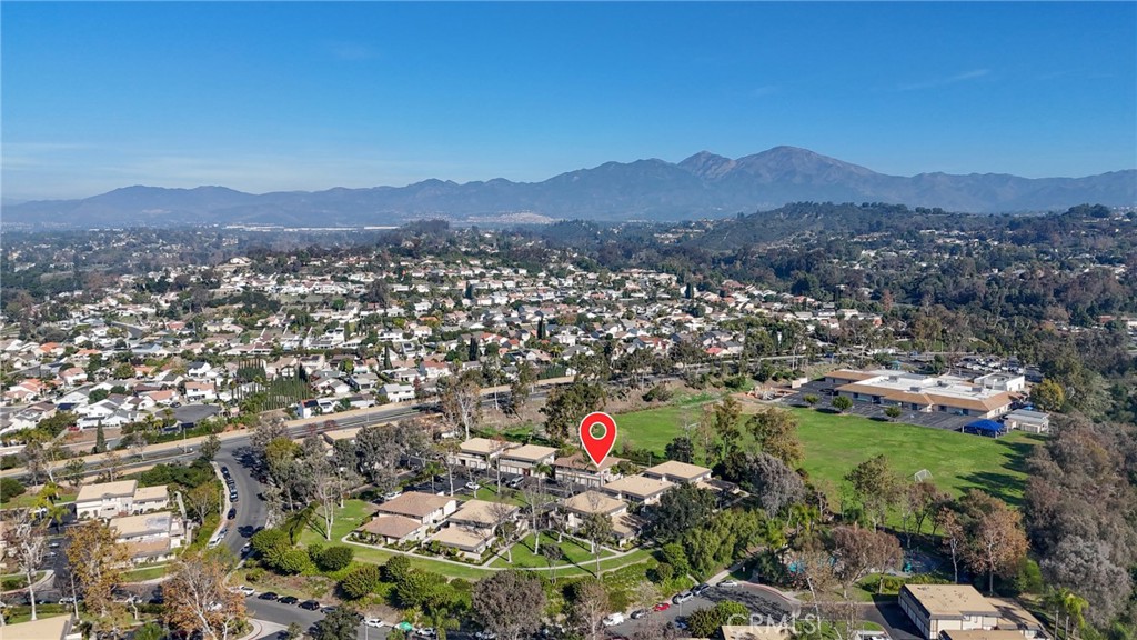 Aliso Villas (AV) - Residential