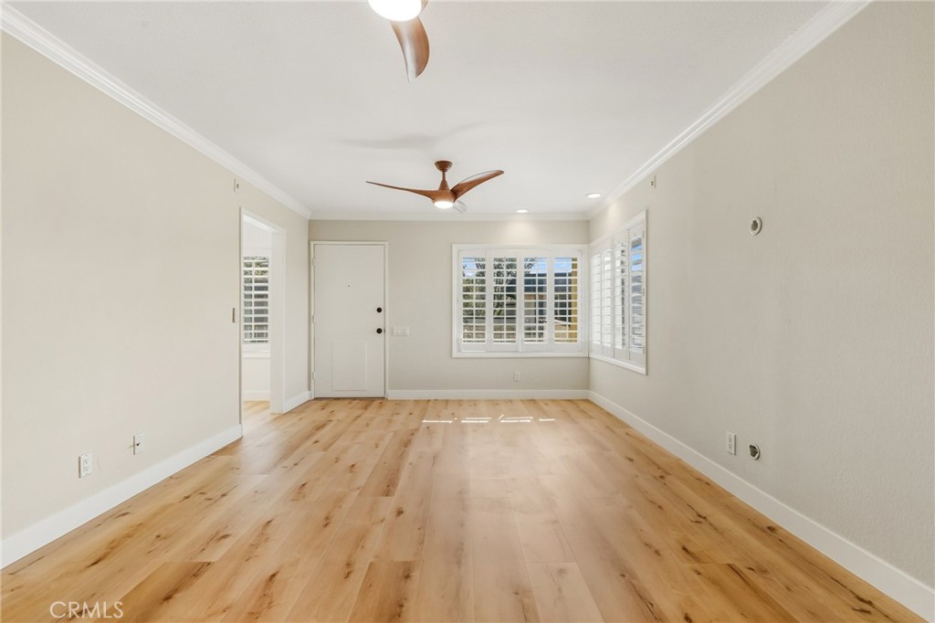 Aliso Villas (AV) - Residential