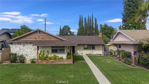 Photo of 15235 Lassen Street, San Fernando, CA 91345 (MLS # SR26032689)