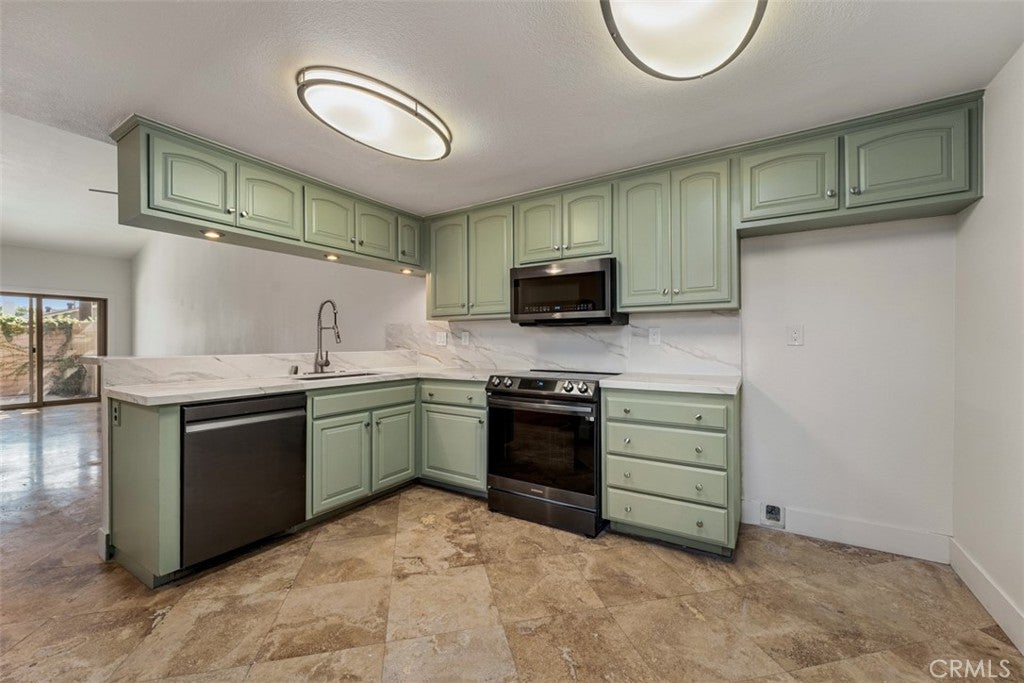 260 E Ponderosa 19