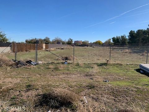 Photo of 0 26th E, Palmdale, CA 93550 (MLS # SR25268352)