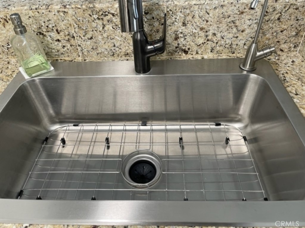 Canyon Villas (CANV) - Residential