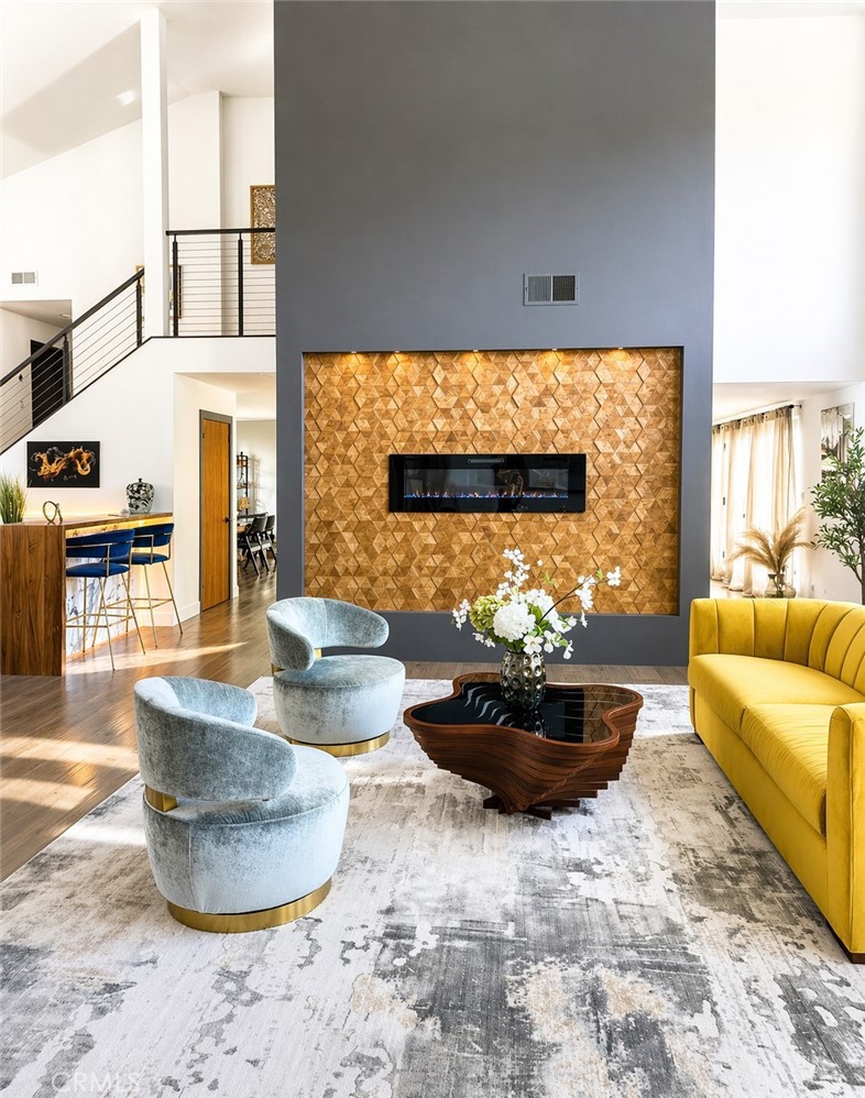 5001 Lakeview Canyon