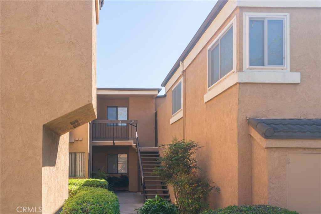 7911 Woodlake Drive 77