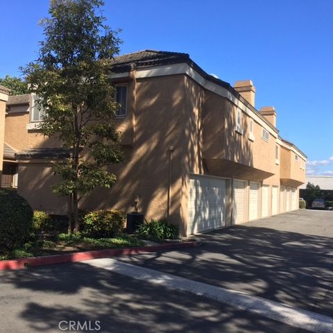 7911 Woodlake Drive 77 Huntington Beach CA 92647