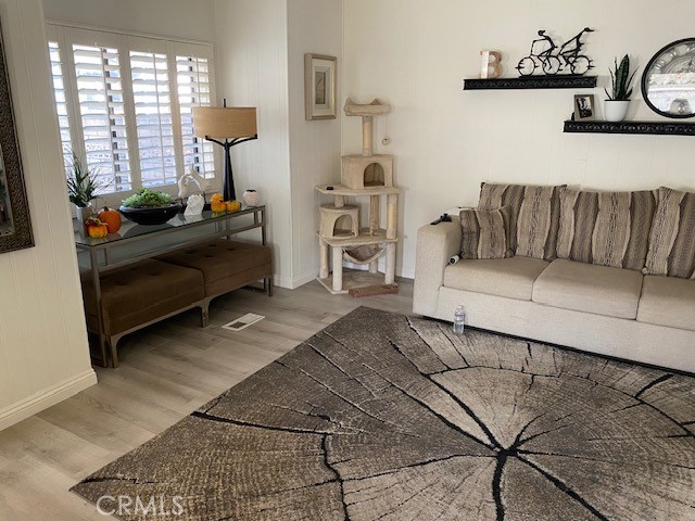 736 Knoll Lake Drive 266