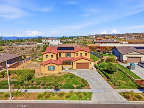 Photo of 1173 Matterhorn, Riverside, CA 92506 (MLS # IV26230274)