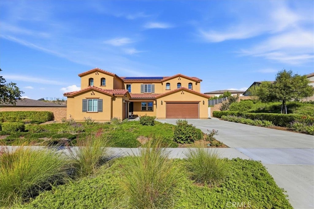 Photo of 1173 Matterhorn, Riverside, CA 92506 (MLS # IV26230274)