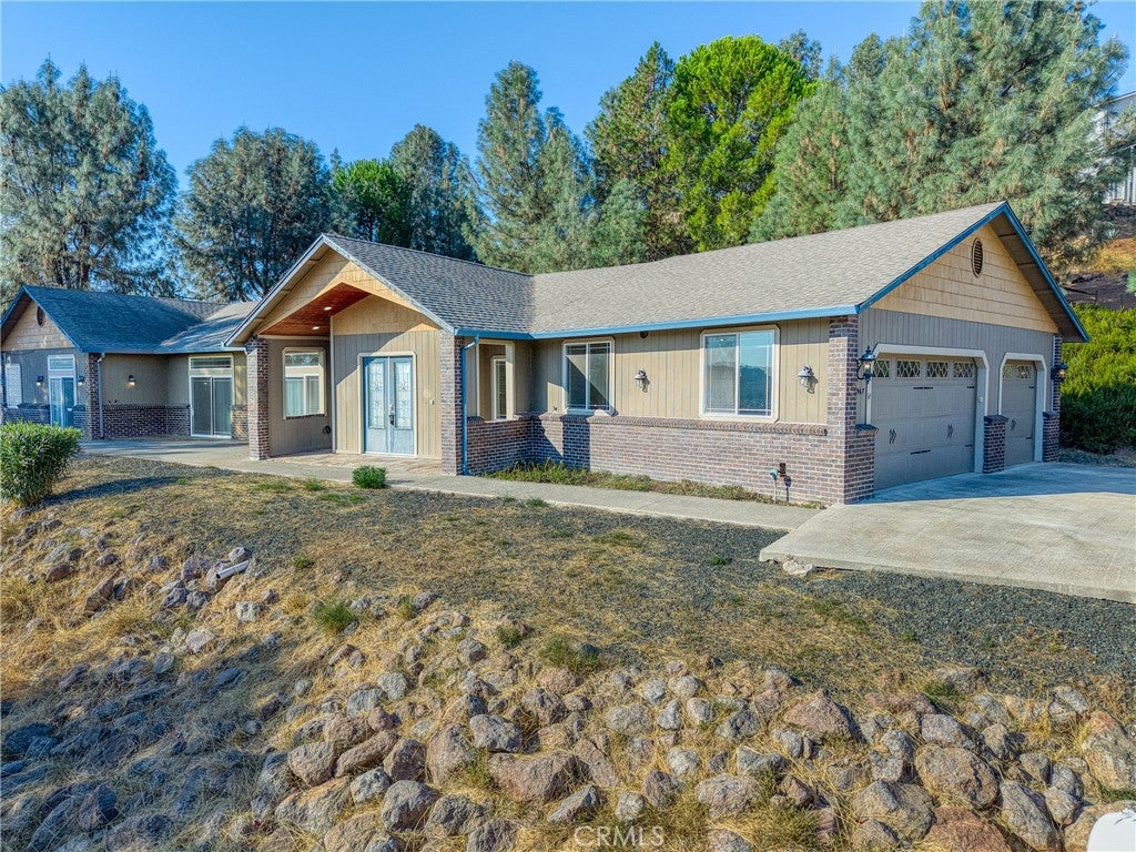 4967 Valley Court