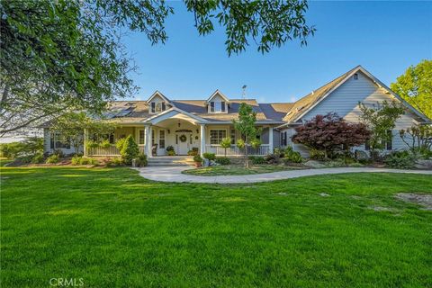 Photo of 11126 Livingston Cressey Road, Livingston, CA 95334 (MLS # MC26063605)