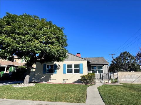 Photo of 11271 Lynrose Street, Arcadia, CA 91006 (MLS # AR26009795)