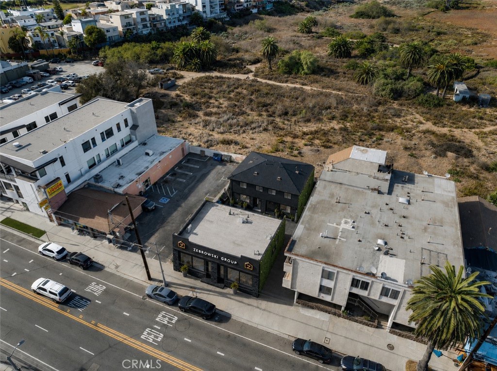 323 Culver Boulevard