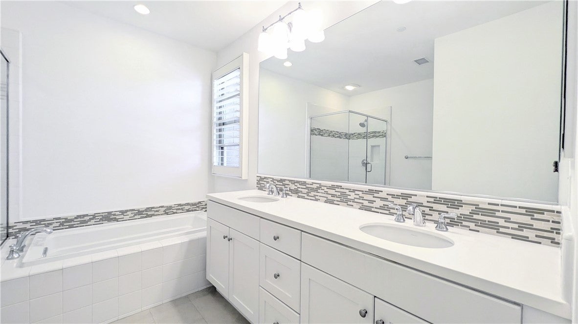 85 Thornhurst, Irvine CA 92620 - Photo 11