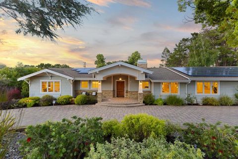 Photo of 1510 Kingswood Drive, Hillsborough, CA 94010 (MLS # ML82043528)