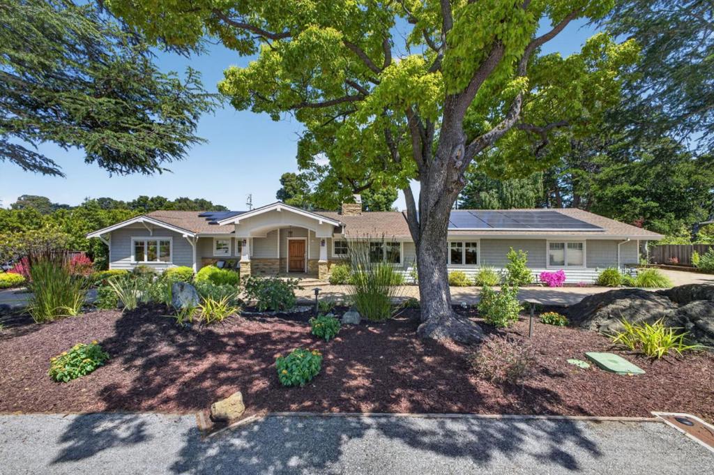 1510 Kingswood Drive, Hillsborough CA 94010