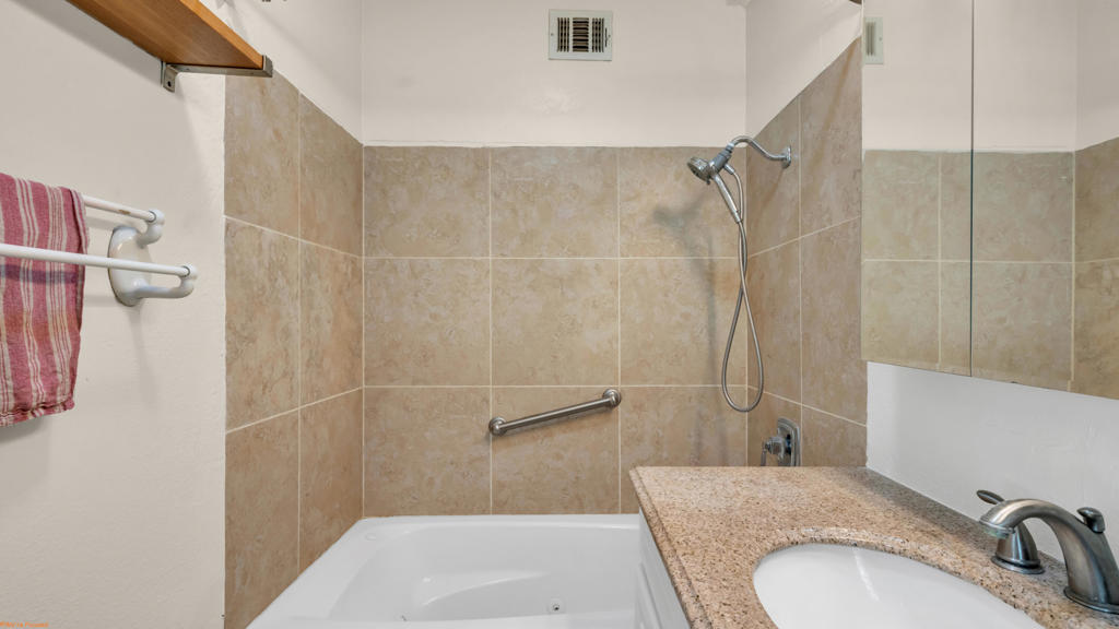 Racquet Club East - Residential