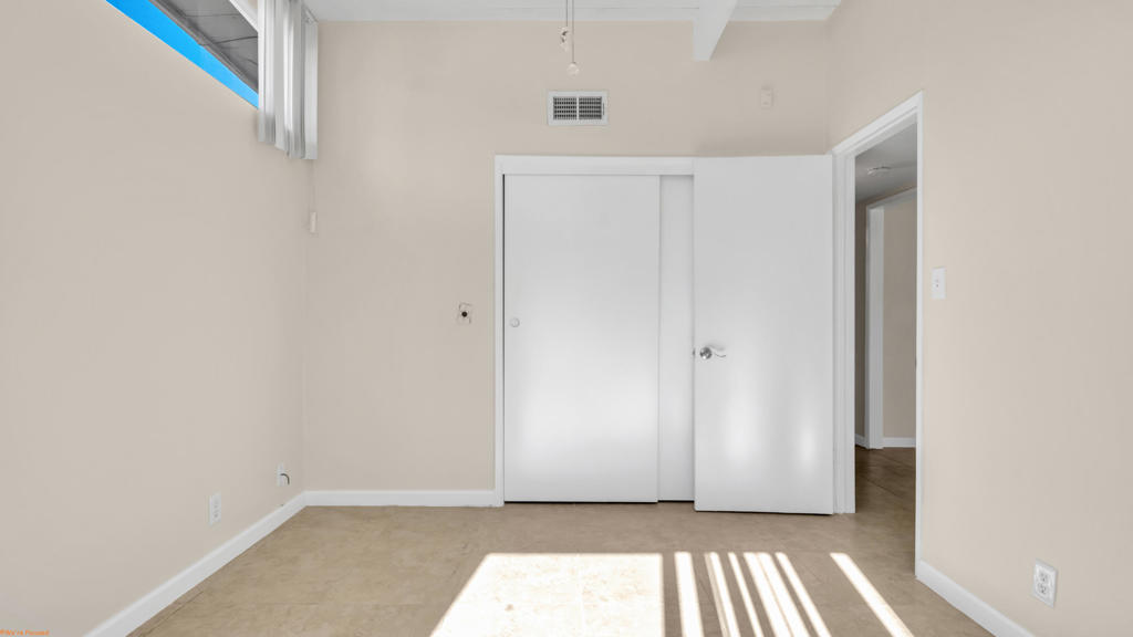 Racquet Club East - Residential