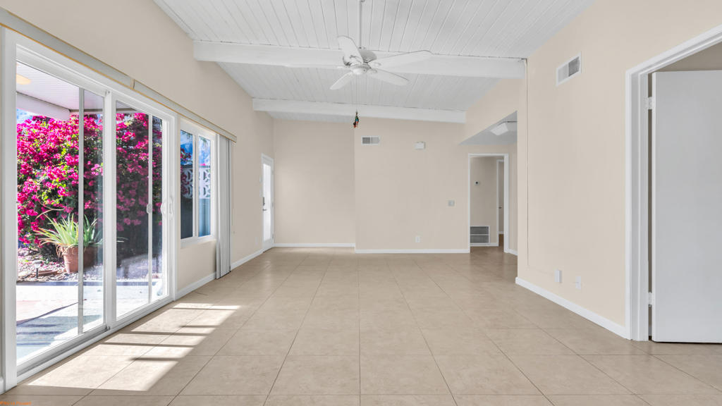 Racquet Club East - Residential