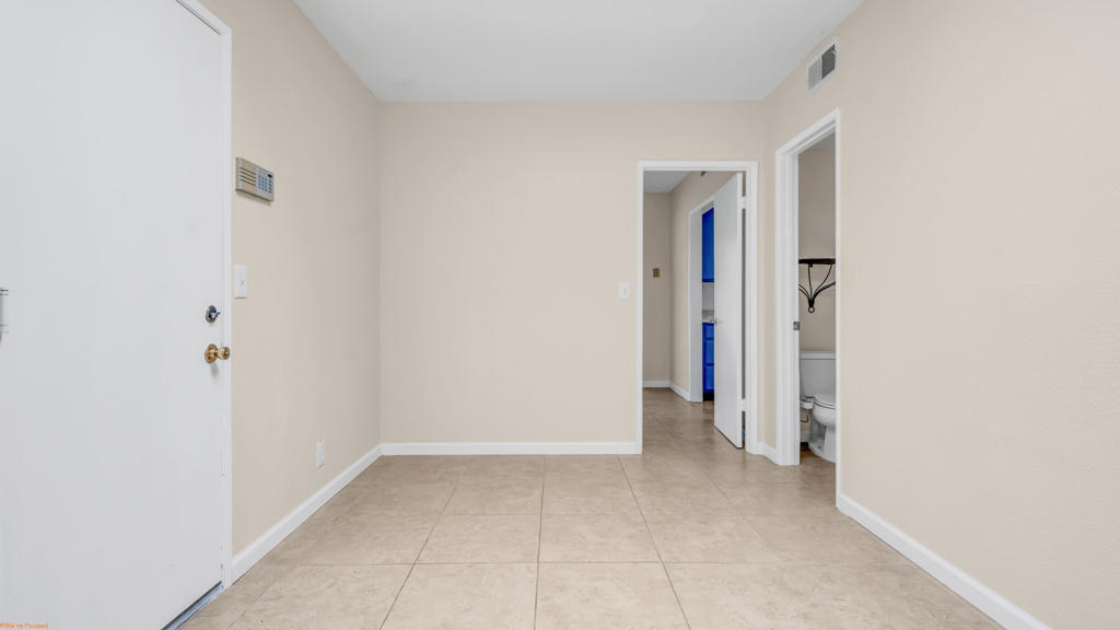 Racquet Club East - Residential