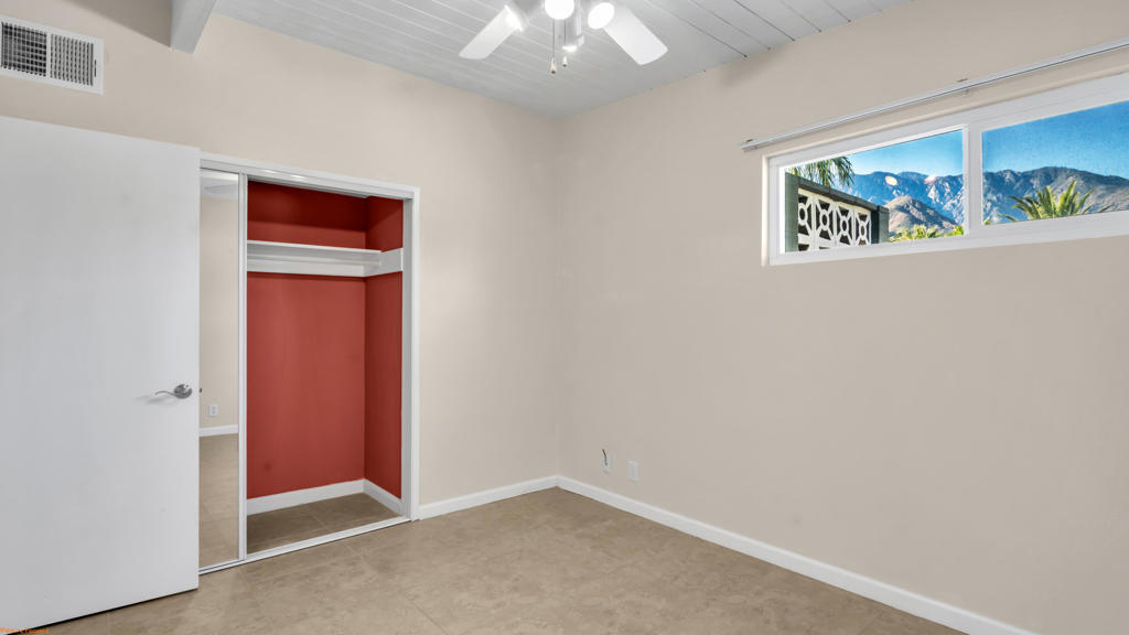 Racquet Club East - Residential