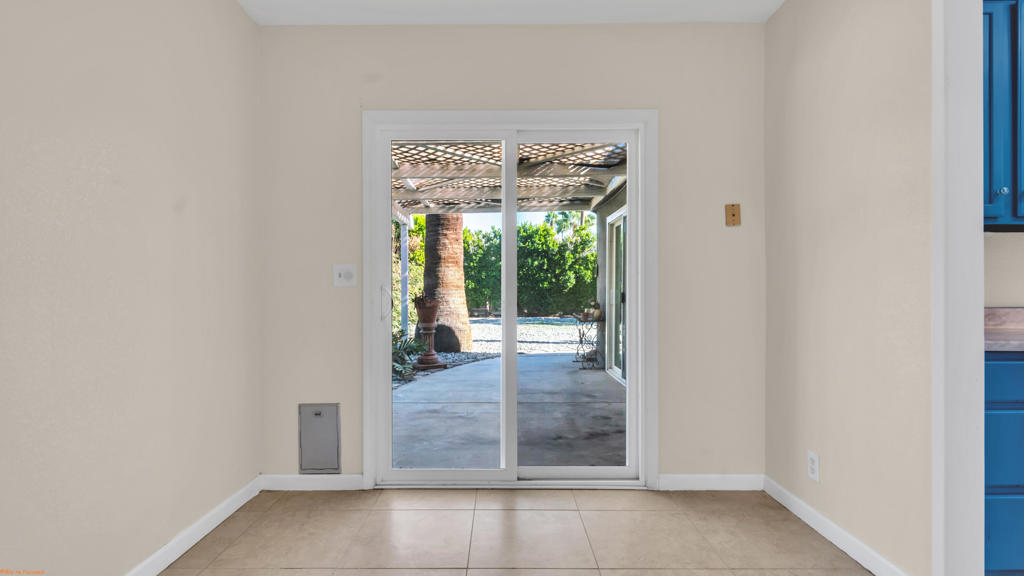 Racquet Club East - Residential