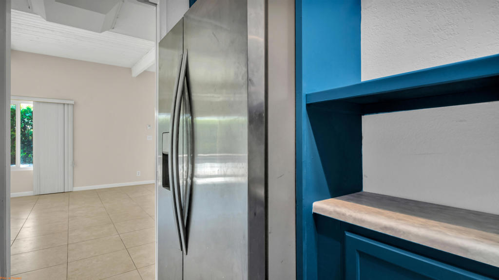 Racquet Club East - Residential