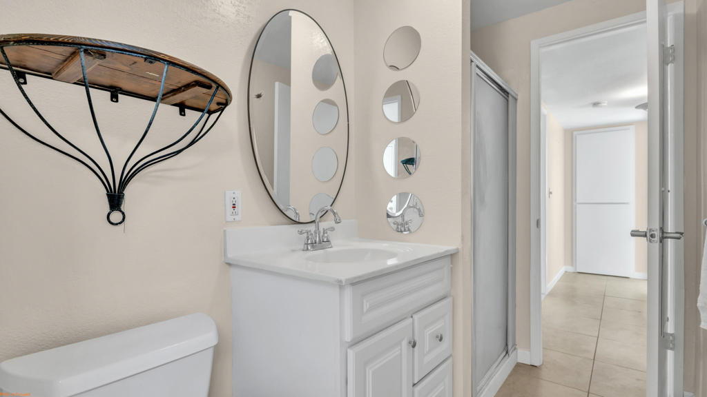 Racquet Club East - Residential