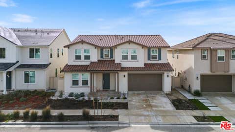 Photo of 18130 Radiance Lane, Santa Clarita, CA 91350 (MLS # 26866583)
