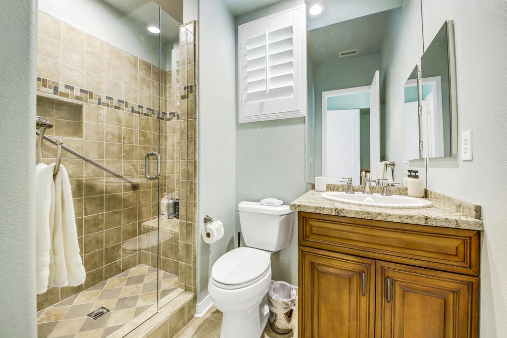 Montage at Santa Rosa - Residential Lease