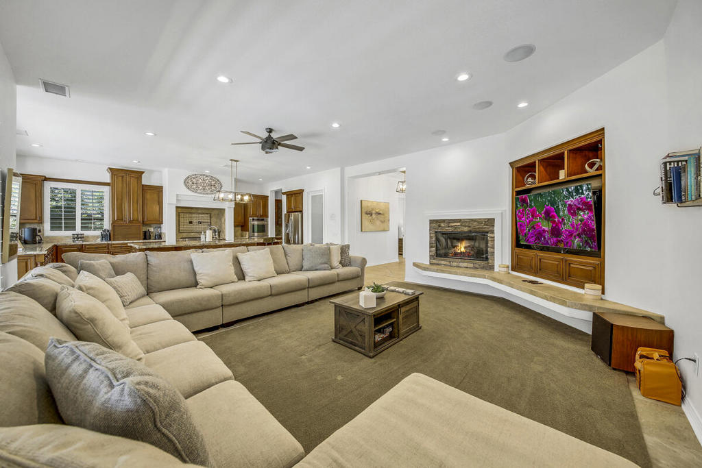 Montage at Santa Rosa - Residential Lease