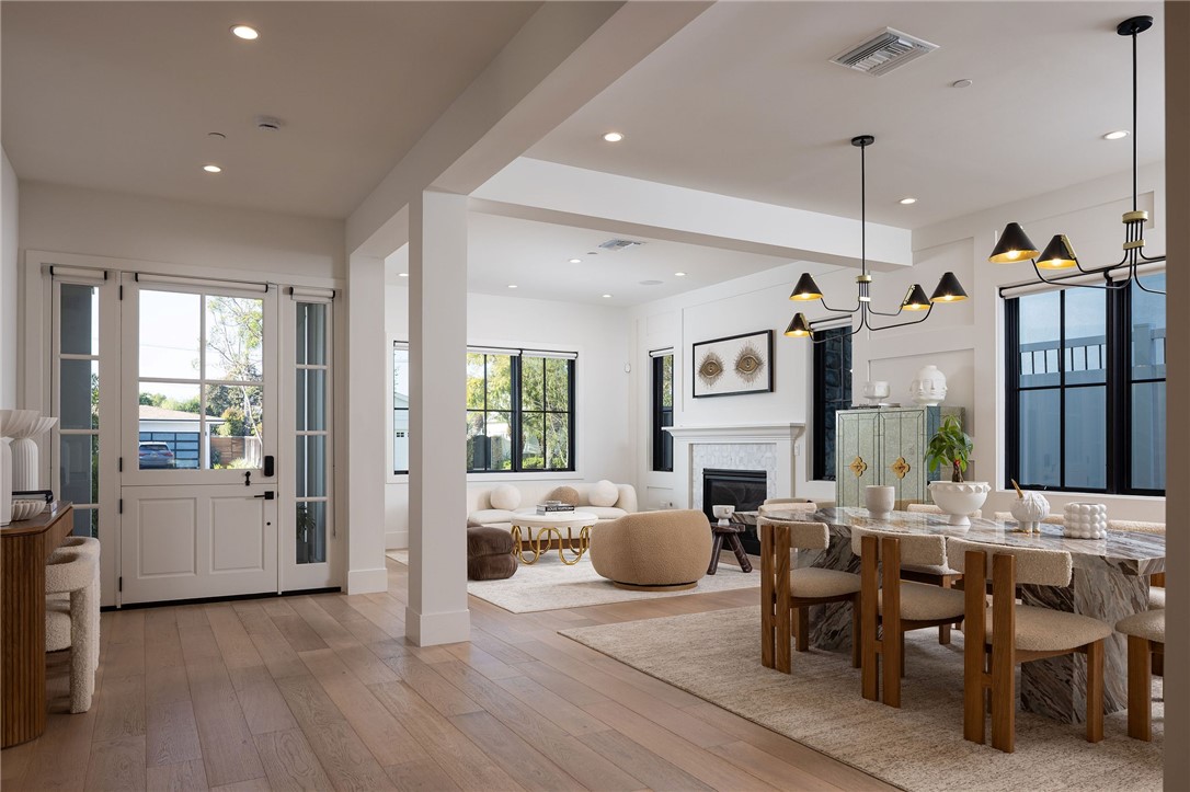 Properties 1 1423 Mariners