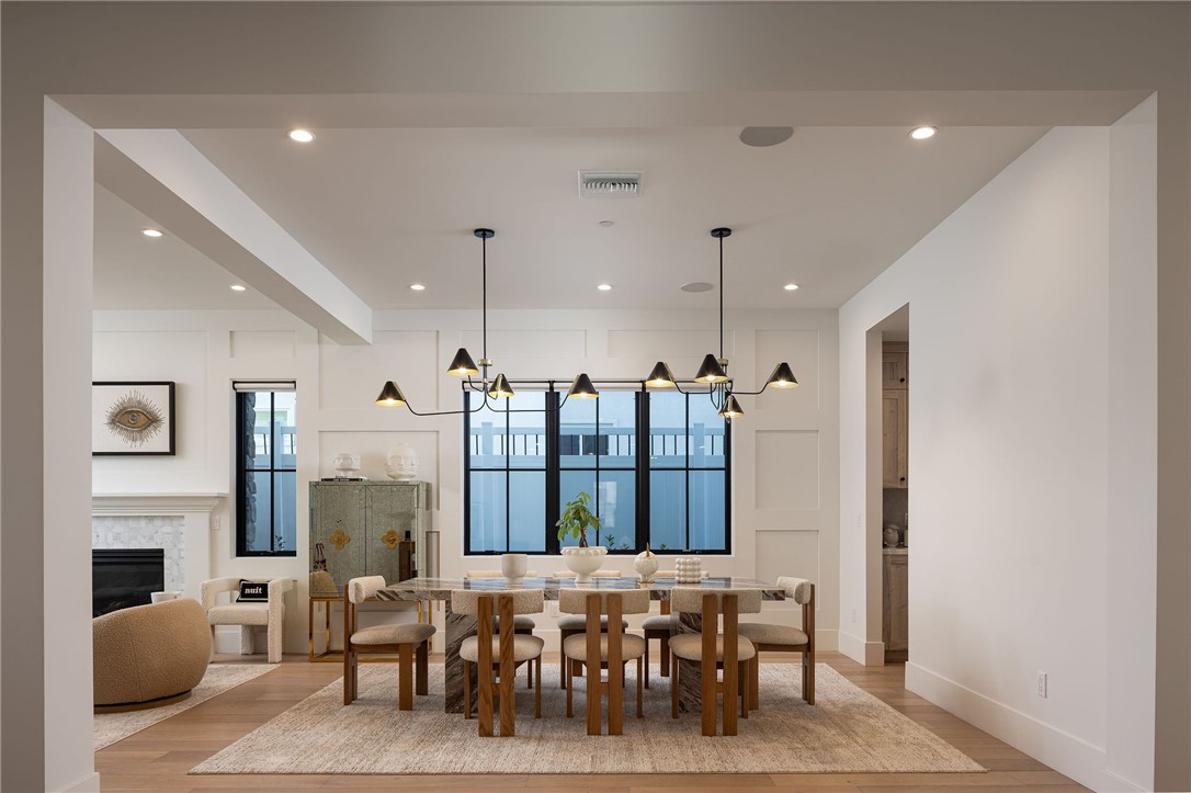 Properties 3 1423 Mariners