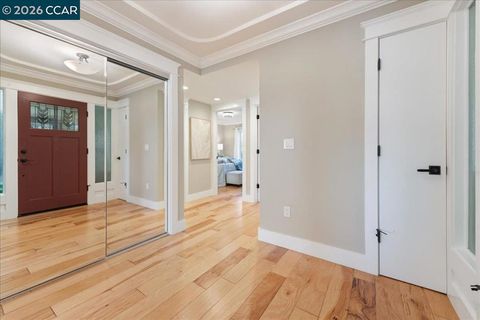 Tiny photo for 2501 2501 Pine Knoll Dr Dr #8, Walnut Creek, CA 94595 (MLS # 41126323)