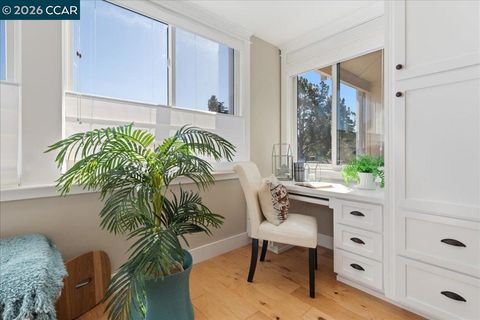 Tiny photo for 2501 2501 Pine Knoll Dr Dr #8, Walnut Creek, CA 94595 (MLS # 41126323)