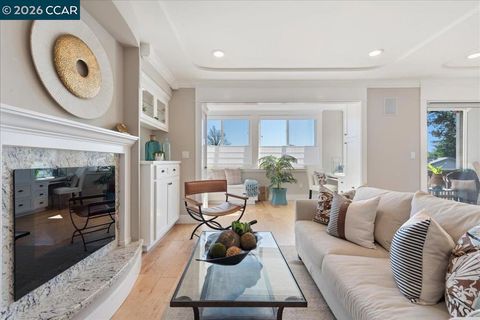 Tiny photo for 2501 2501 Pine Knoll Dr Dr #8, Walnut Creek, CA 94595 (MLS # 41126323)