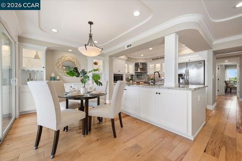 Tiny photo for 2501 2501 Pine Knoll Dr Dr #8, Walnut Creek, CA 94595 (MLS # 41126323)