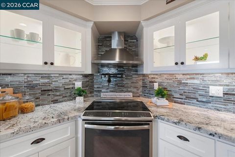 Tiny photo for 2501 2501 Pine Knoll Dr Dr #8, Walnut Creek, CA 94595 (MLS # 41126323)