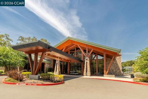 Tiny photo for 2501 2501 Pine Knoll Dr Dr #8, Walnut Creek, CA 94595 (MLS # 41126323)