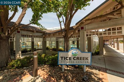 Tiny photo for 2501 2501 Pine Knoll Dr Dr #8, Walnut Creek, CA 94595 (MLS # 41126323)