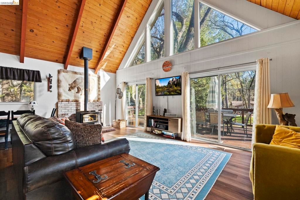 19331 Reid Cir