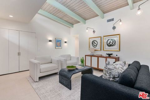 Tiny photo for 1412 N Tigertail Road, Los Angeles, CA 90049 (MLS # 25594699)