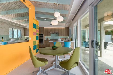 Tiny photo for 1412 N Tigertail Road, Los Angeles, CA 90049 (MLS # 25594699)
