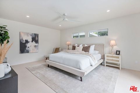 Tiny photo for 1412 N Tigertail Road, Los Angeles, CA 90049 (MLS # 25594699)
