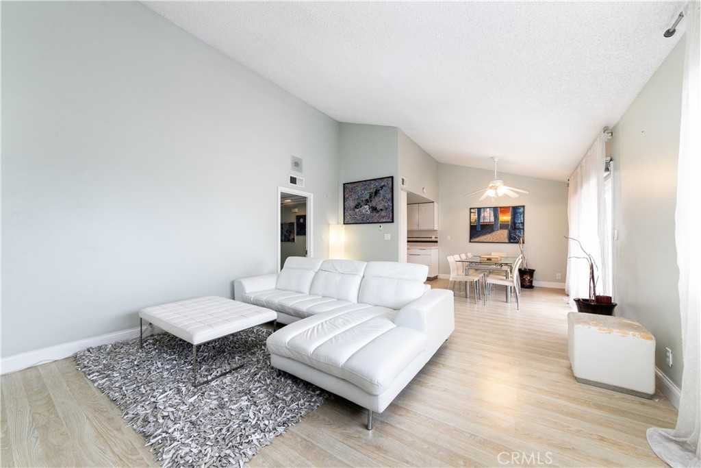 15214 S S Raymond Ave 118