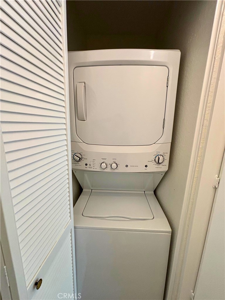 Crystal Cay (LH) (CC) - Residential Lease