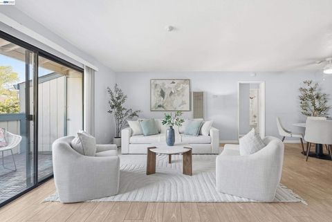 Photo of 2523 Copa Del Oro Dr Dr, Union City, CA 94587 (MLS # 41128576)