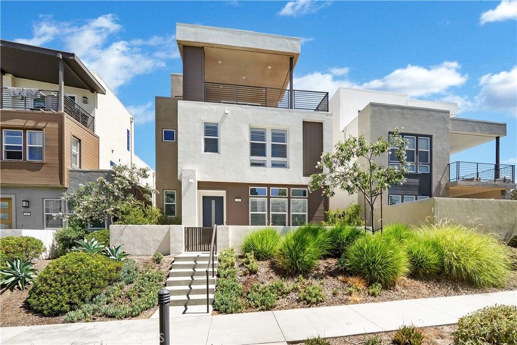 Photo of 249 Chorus, Irvine, CA 92618 (MLS # NP25271936)