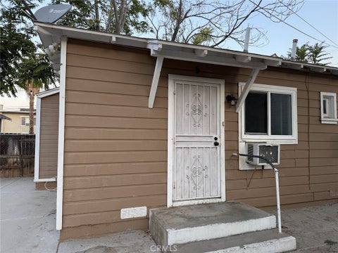 Photo of 3883 5th ST, Riverside, CA 92501 (MLS # IV26228236)