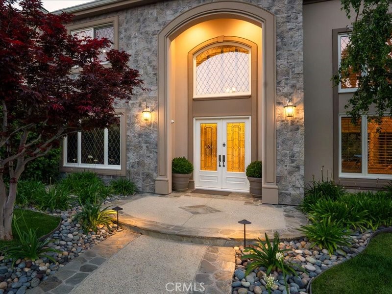 5823 Reefton Court